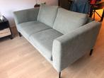 Moderne tweezits bank. Zgan. Kleur eucalyptus/ licht groen., Huis en Inrichting, Ophalen, Strak, 150 tot 200 cm, Tweepersoons