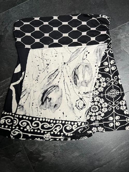 Zwart creme dames rok van DESIGUAL maat M tulp, Kleding | Dames, Rokken, Zo goed als nieuw, Maat 38/40 (M), Zwart, Boven de knie