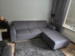 Mooie grijze bank met losse hocker, Ophalen