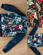 Stoere meiden kunstleren biker jas maat 122, Kinderen en Baby's, Kinderkleding | Maat 122, Ophalen, Zo goed als nieuw, Meisje