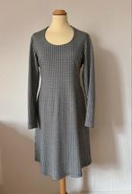 Jurk Pied-de-Poule Ruit - Maat L, Zwart, Ophalen of Verzenden, Zo goed als nieuw, Knielengte