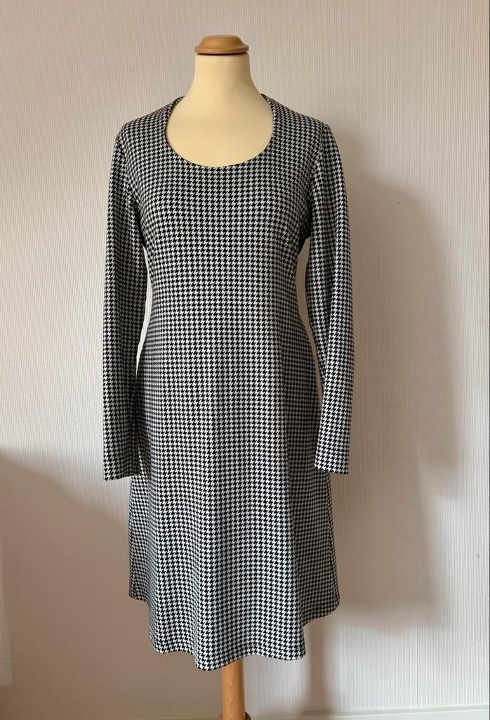 Jurk Pied-de-Poule Ruit - Maat L, Kleding | Dames, Jurken, Zo goed als nieuw, Maat 42/44 (L), Zwart, Knielengte, Ophalen of Verzenden