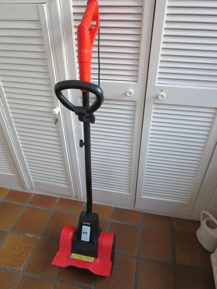 Elektrische Sneeuwruimer Waves nieuw, Tuin en Terras, Veegmachines, Zo goed als nieuw, Ophalen of Verzenden