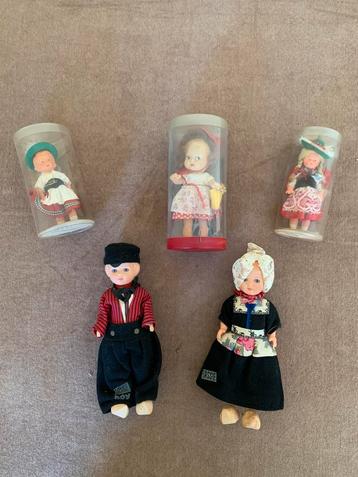 Vintage Poppen Collectie beschikbaar voor biedingen