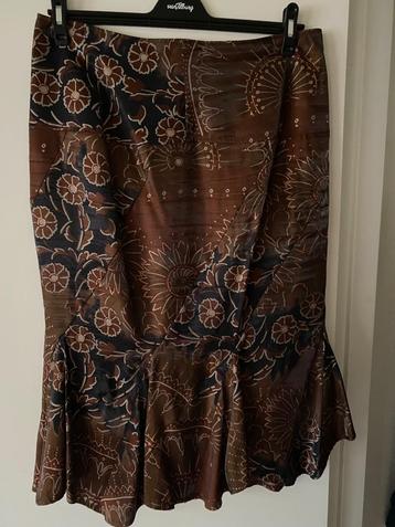 midi rok LIV 42/44 bruin/koper/zwart apart KERST beschikbaar voor biedingen