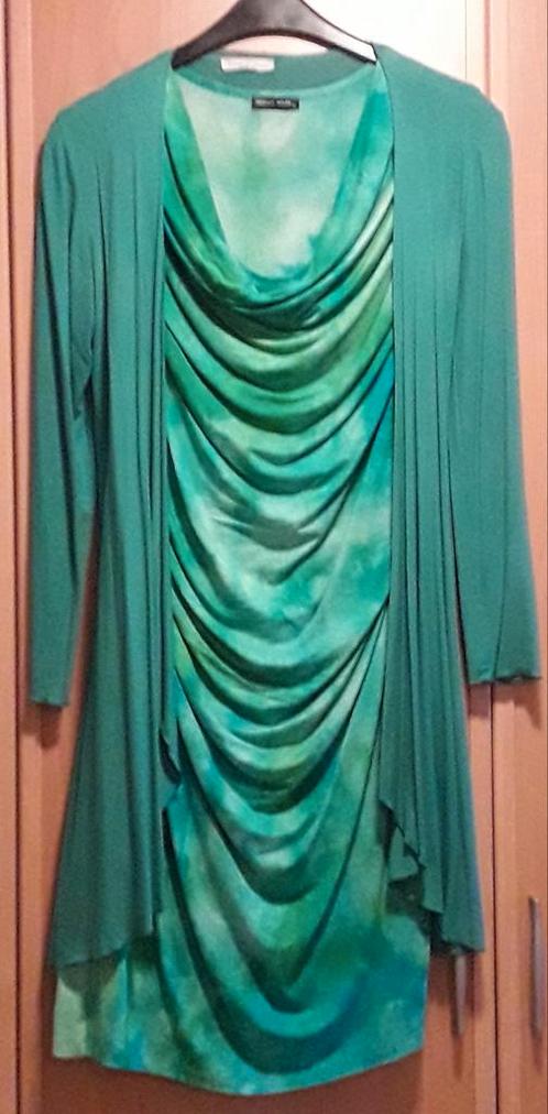 Jurk kleur groen met bijpassend vest maat XL, Kleding | Dames, Jurken, Zo goed als nieuw, Maat 46/48 (XL) of groter, Groen, Knielengte