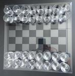 Glazen schaakbord met drankglaasjes, Ophalen, Zo goed als nieuw