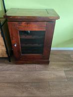 Klassieke wijnkast, Ophalen