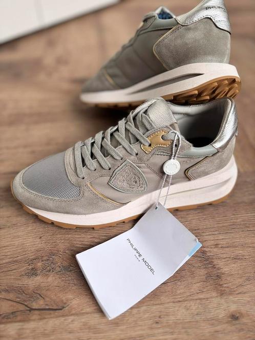 Philippe Model Tropez grijs sneaker, Kleding | Dames, Schoenen, Zo goed als nieuw, Overige kleuren, Ophalen of Verzenden