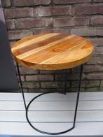 tafeltje hout met ijzer, Huis en Inrichting, Minder dan 55 cm, Gebruikt, Rond, Ophalen