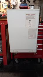 Intergas Kombi Kompakt HRE 28/24, Doe-het-zelf en Verbouw, Verwarming en Radiatoren, 30 tot 80 cm, Intergas, Cv-ketel of Combi-ketel