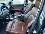 BMW 3 Serie TOURING 318I BUSINESS LINE (bj 2008), Auto's, Te koop, Zilver of Grijs, Benzine, 73 €/maand