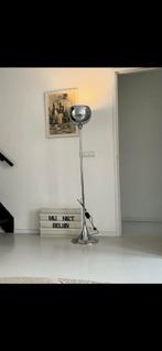 Stijlvolle bolvormige vloerlamp, Ophalen of Verzenden, Zo goed als nieuw, Metaal, 150 tot 200 cm