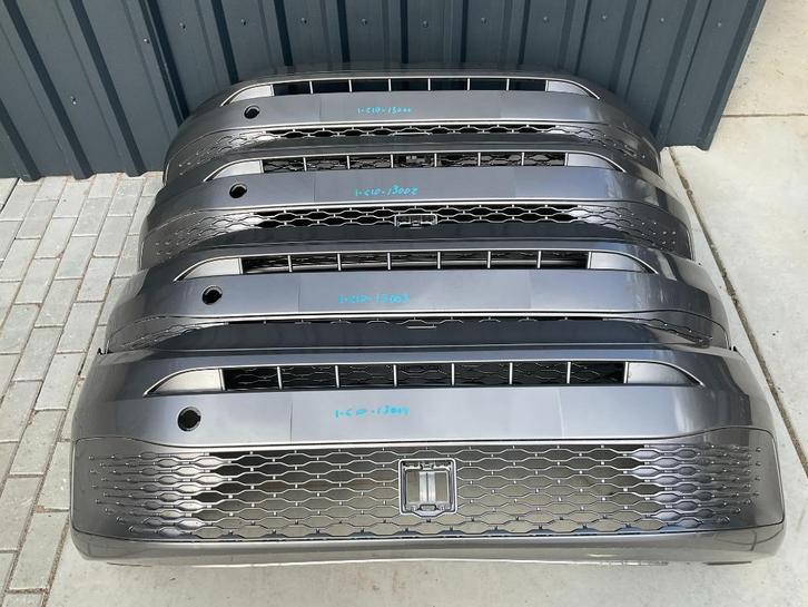 Diverse Volkswagen CADDY 2k7 2K7807221A Voorbumper kleuren, Auto diversen, Tuning en Styling, Ophalen of Verzenden