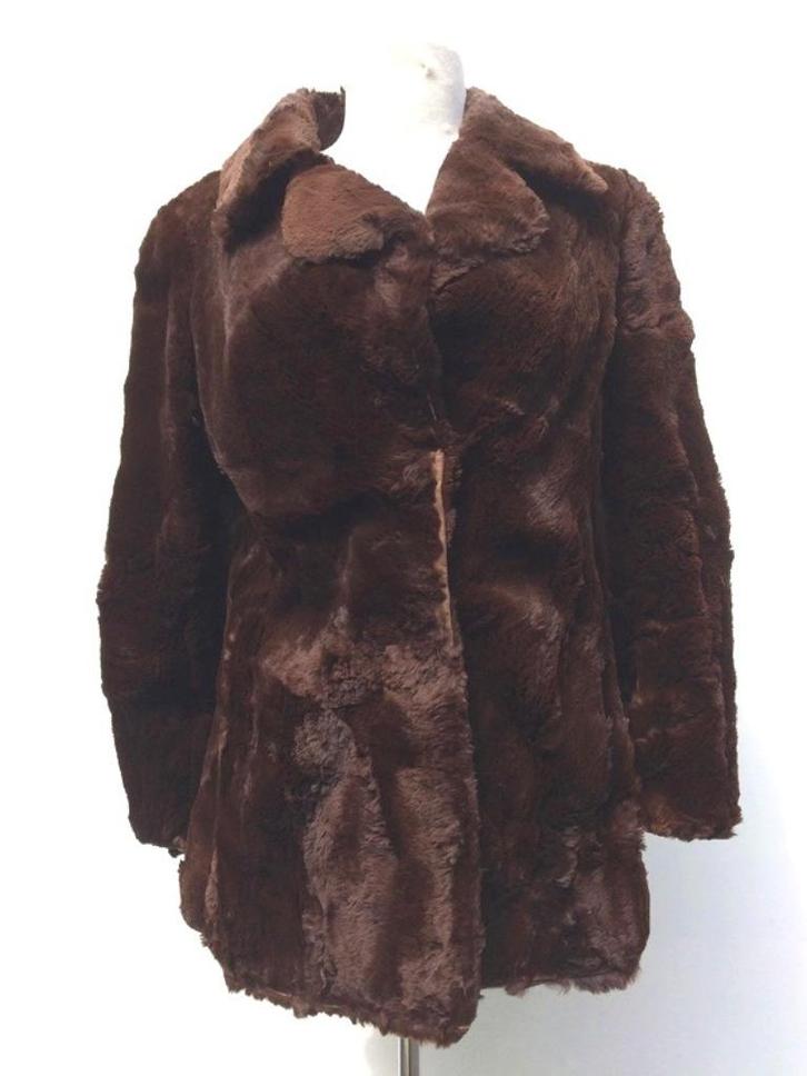 70s synthetische bontjas * Vintage * mantel, Kleding | Dames, Jassen | Winter, Gedragen, Maat 38/40 (M), Bruin, Ophalen of Verzenden