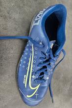 Nike zaalschoenen maat 41, Sport en Fitness, Maat XS of kleiner, Schoenen, Ophalen of Verzenden, Zo goed als nieuw