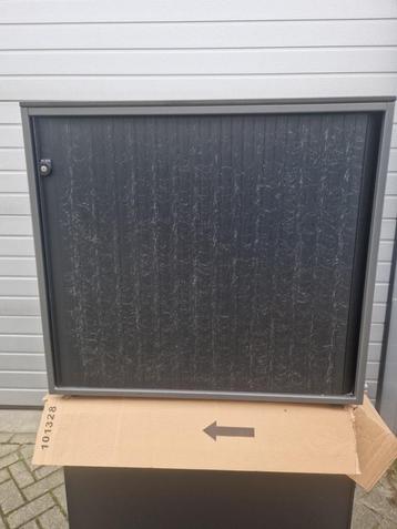AHREND roldeurkast 73x80x45 cm gebruikt beschikbaar voor biedingen