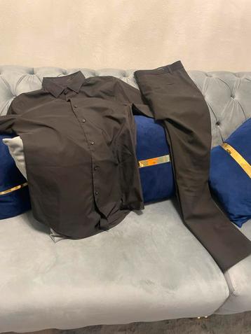 Zara Blouse & Broek - Zwart - Chic & Mannelijk beschikbaar voor biedingen