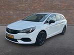 Opel Astra Sports Tourer 1.2 LMV SPORTSTOEL NAVIGATIE TREKHA, Auto's, 65 €/maand, Stof, 1199 cc, Wit