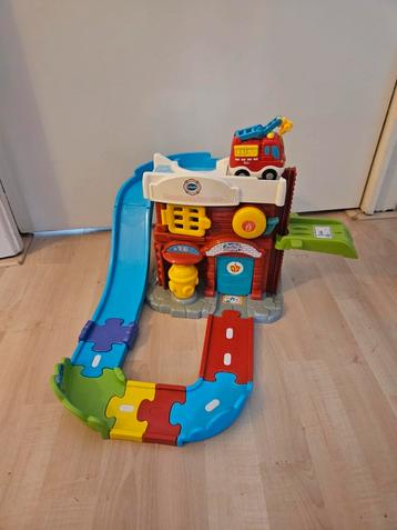 VTech Toet Toet Auto's Brandweerkazerne Speelset beschikbaar voor biedingen