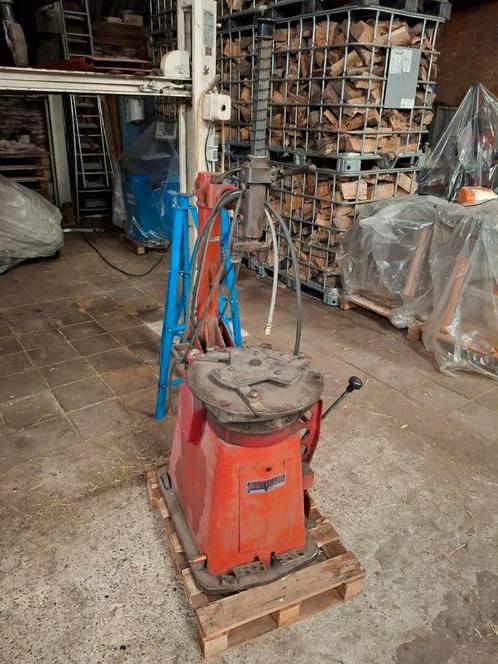 Banden demonteer apparaat Corghi, 380V, 12-18'', werkt prima, Doe-het-zelf en Verbouw, Gereedschap | Overige machines, Gebruikt