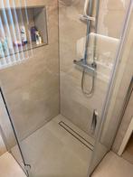 Hierbij te koop een mooie 5 hoekige douche cabine  nieuwe, Ophalen of Verzenden, Nieuw, Rvs, Douche