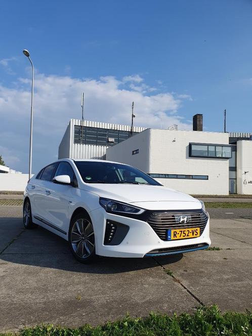 Hyundai IONIQ 1.6 GDI PREMIUM Blue HEV 141 pk DCT 2018 Wit, Auto's, Hyundai, Particulier, IONIQ, ABS, Achteruitrijcamera, Adaptieve lichten