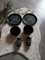 Kerst servies / kinder kerstborden / beker / bakjes, Diversen, Ophalen of Verzenden, Zo goed als nieuw