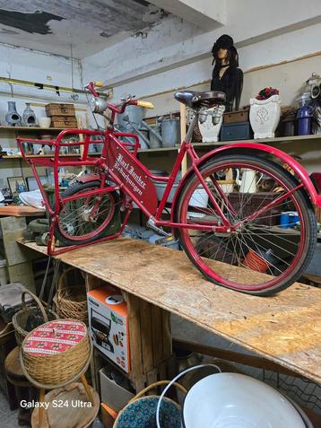 Bakfiets/Transportfiets 
Letop heeft wat aandacht nodig beschikbaar voor biedingen