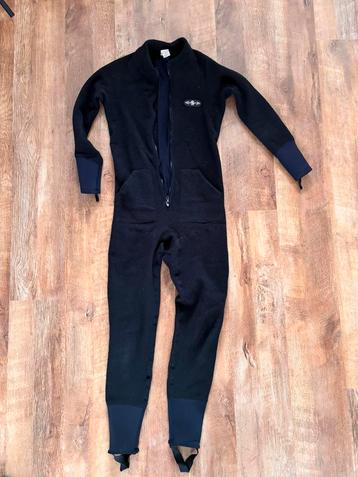 Warm dames onderpak maat 38/40 - merk Scubapro beschikbaar voor biedingen