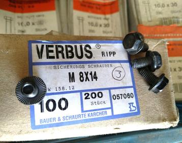 Partij bouten moeren. M8 M10 + kartelmoer. markthandel beschikbaar voor biedingen