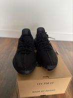 Yeezy boost 350 v2 maat 49 1/3, Kleding | Heren, Schoenen, Zwart, Ophalen of Verzenden, Yeezy, Sneakers of Gympen