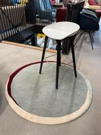 Showmodel Hay About a stool Barkruk design stoel Wit, Huis en Inrichting, Barkrukken, Hay, Nieuw, Ophalen of Verzenden, 1 kruk