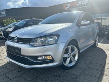Volkswagen Polo 1.2 TSI Highline Pdc|Navigatie|Topstaat! beschikbaar voor biedingen