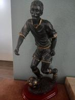 Beeld van een voetballer, Ophalen of Verzenden, Zo goed als nieuw, Mens