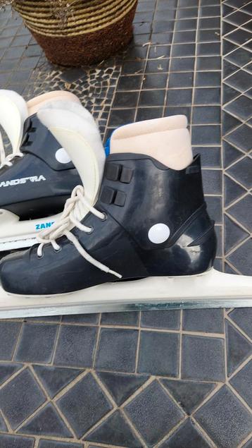 Zandstra Noren Schaatsen - Maat 39 beschikbaar voor biedingen