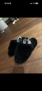 slippers, Ophalen of Verzenden, Zo goed als nieuw