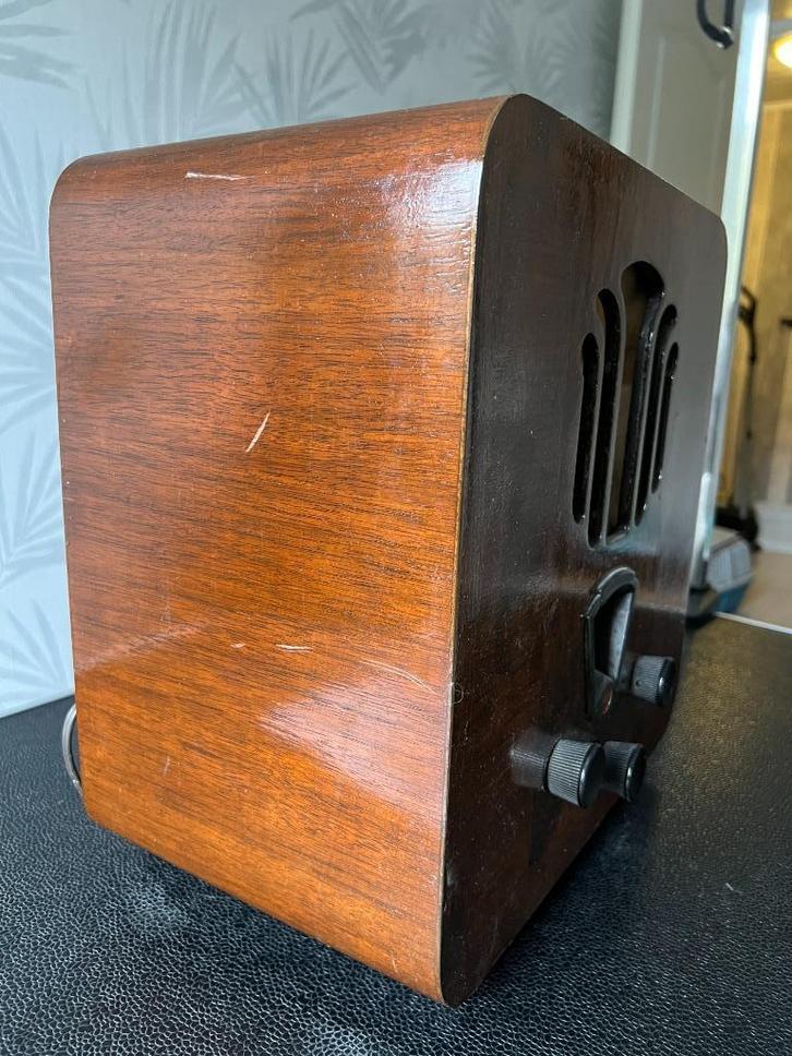 Antieke radio Philips 836A, Antiek en Kunst, Antiek | Tv's en Audio, Ophalen