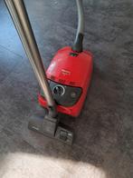 Miele cat and dog stofzuiger, Witgoed en Apparatuur, Stofzuigers, Ophalen, Gebruikt