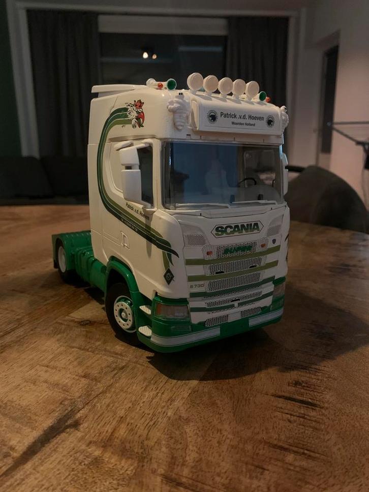 Scania S730, Hobby en Vrije tijd, Modelauto's | 1:50, Zo goed als nieuw, Bus of Vrachtwagen, Tekno, Verzenden