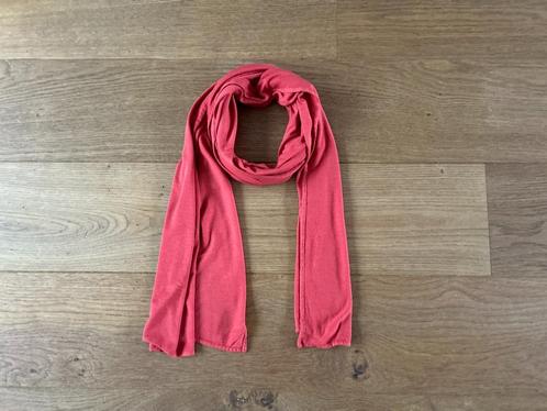 Sjaal donker oranje 190 x 31 cm, Kleding | Dames, Mutsen, Sjaals en Handschoenen, Zo goed als nieuw, Sjaal, Ophalen of Verzenden
