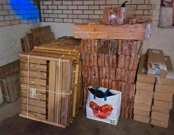 Nieuwe partij Houten Kweekbakken - Douglas/Grenen 54 stuks beschikbaar voor biedingen