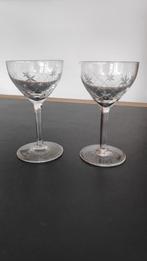 2 oude kristallen coctailglaasjes met ingeslepen sterretjes, Ophalen of Verzenden, Zo goed als nieuw, Overige typen
