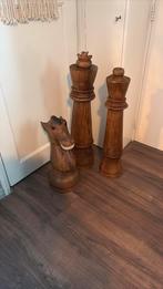 Houten schaakstukken, Ophalen, Gebruikt