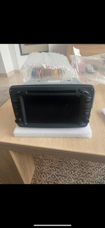 Mercedes a/c/clk/slk/cls/e carplayradio beschikbaar voor biedingen