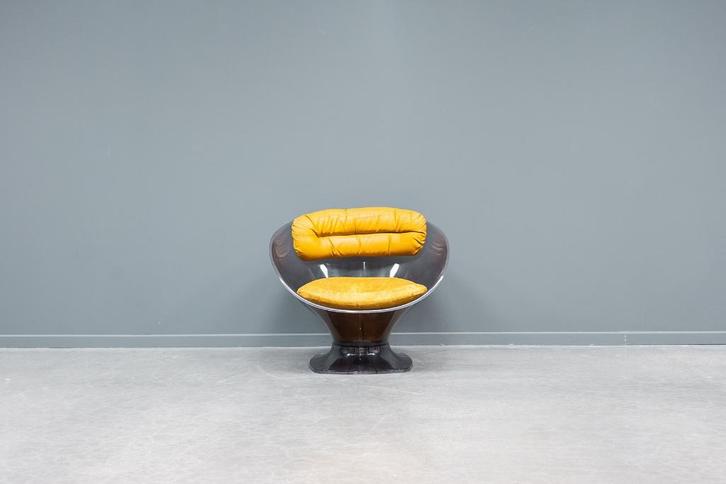 Lucite pod lounge chair, Huis en Inrichting, Fauteuils, Ophalen of Verzenden