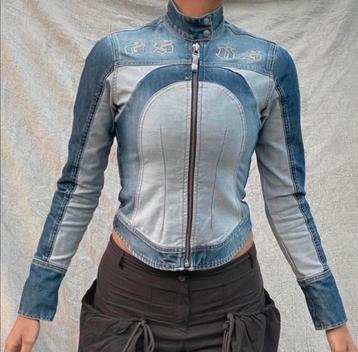Gsus Denim Jas Maat L Y2K 2000s beschikbaar voor biedingen