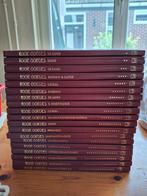 25 rooie oortjes hardcover, Ophalen, Zo goed als nieuw