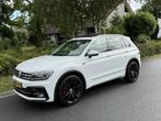 Volkswagen Tiguan 2.0 TSI 4Motion 230PK DSG R-Line•Pano, Euro 6, 4 cilinders, 1984 cc, Adaptive Cruise Control