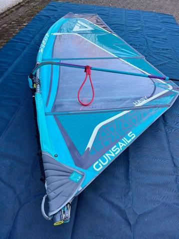 Gunsails Yeah 4.8 beschikbaar voor biedingen